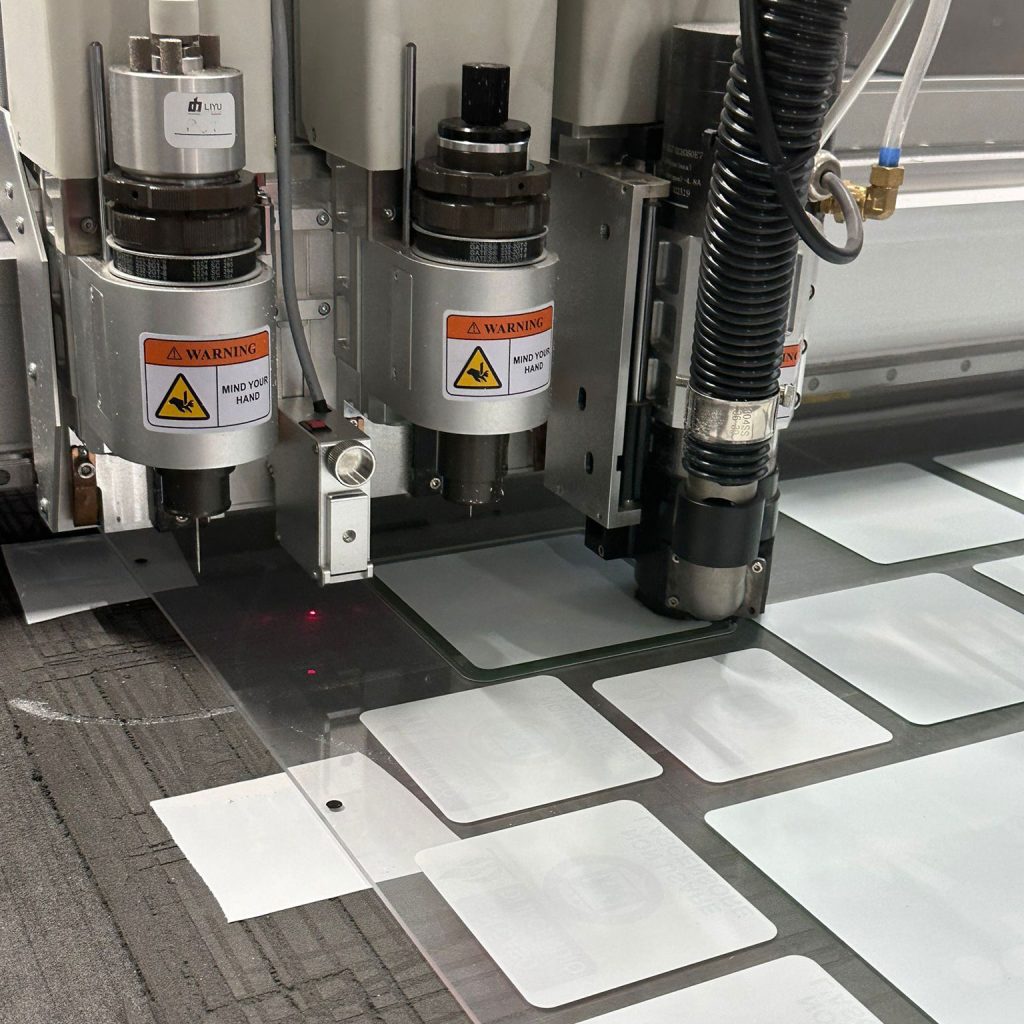 PLOTTER DA TAGLIO FLATBED